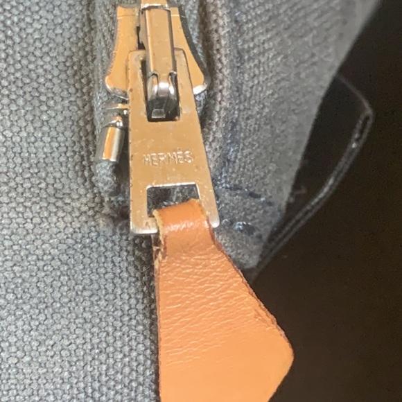 Hermes Small PM Canvas Tote/ Hand Bag Fourre-tote, Gray & Black - Picture 9 of 15